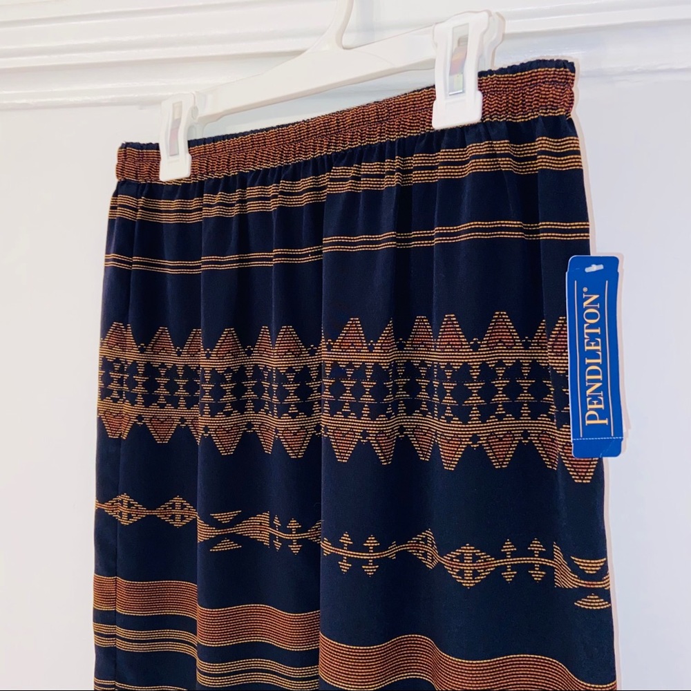 Pendleton Skirt (Navy & Brick)